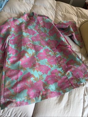 TAJ by Sabrina Crippa Pink Floral Satin Jacket with Aqua Base